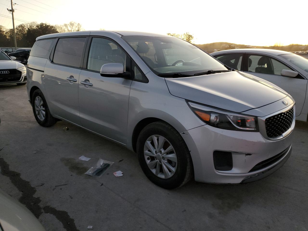 Lot #3042019203 2018 KIA SEDONA L