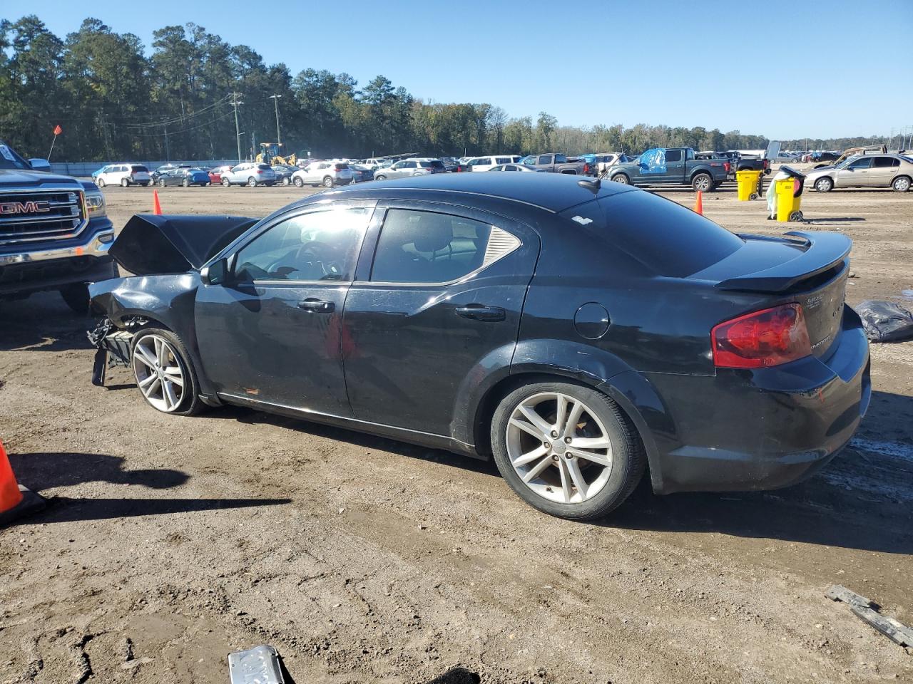 Lot #3029597103 2014 DODGE AVENGER SE