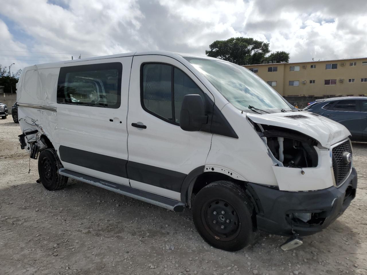 Lot #2985908156 2022 FORD TRANSIT T-