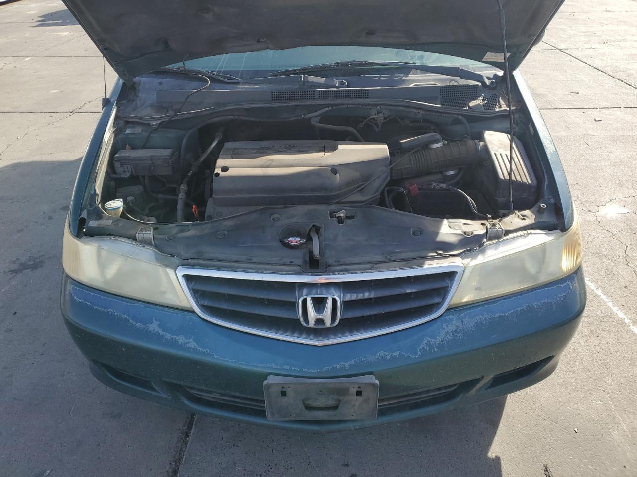 Lot #3049682098 2002 HONDA ODYSSEY EX