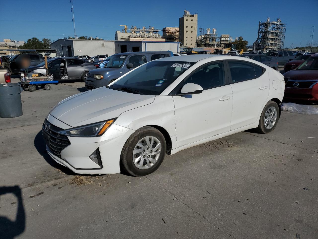 HYUNDAI ELANTRA SE