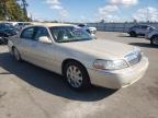 LINCOLN TOWN CAR photo