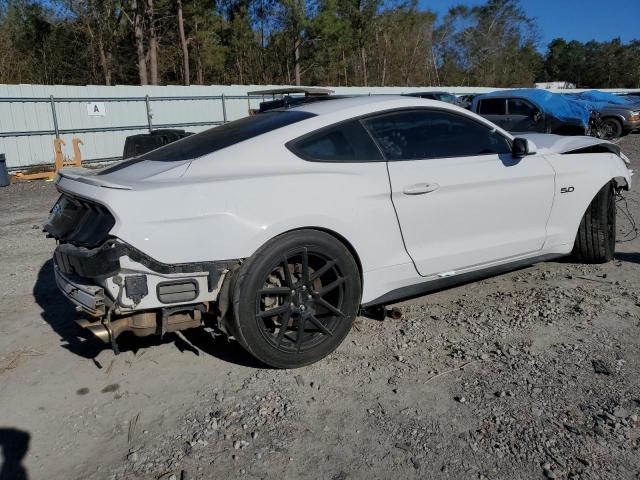 VIN 1FA6P8CF3M5116487 2021 FORD MUSTANG no.3