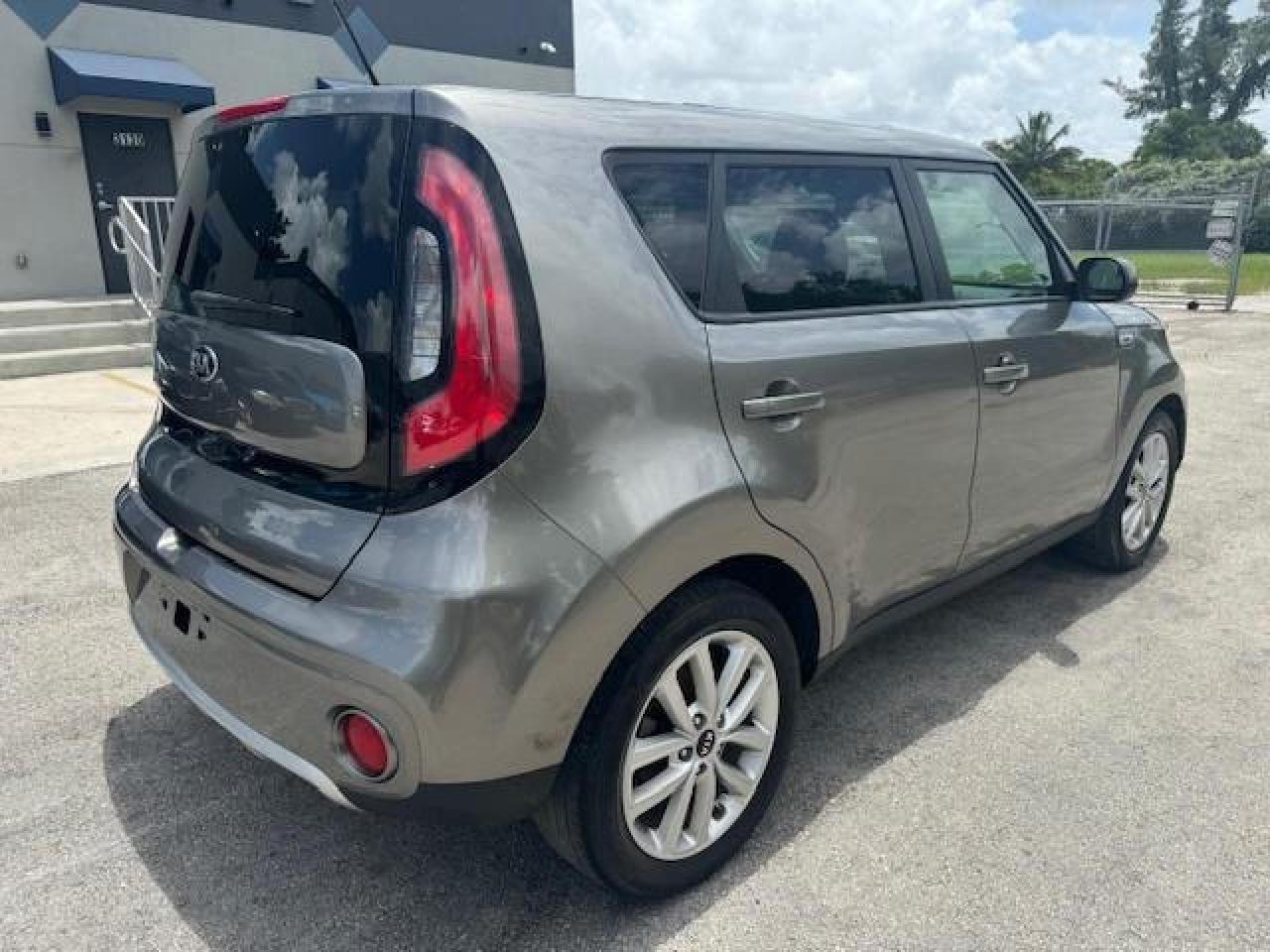 Lot #2962082155 2017 KIA SOUL +