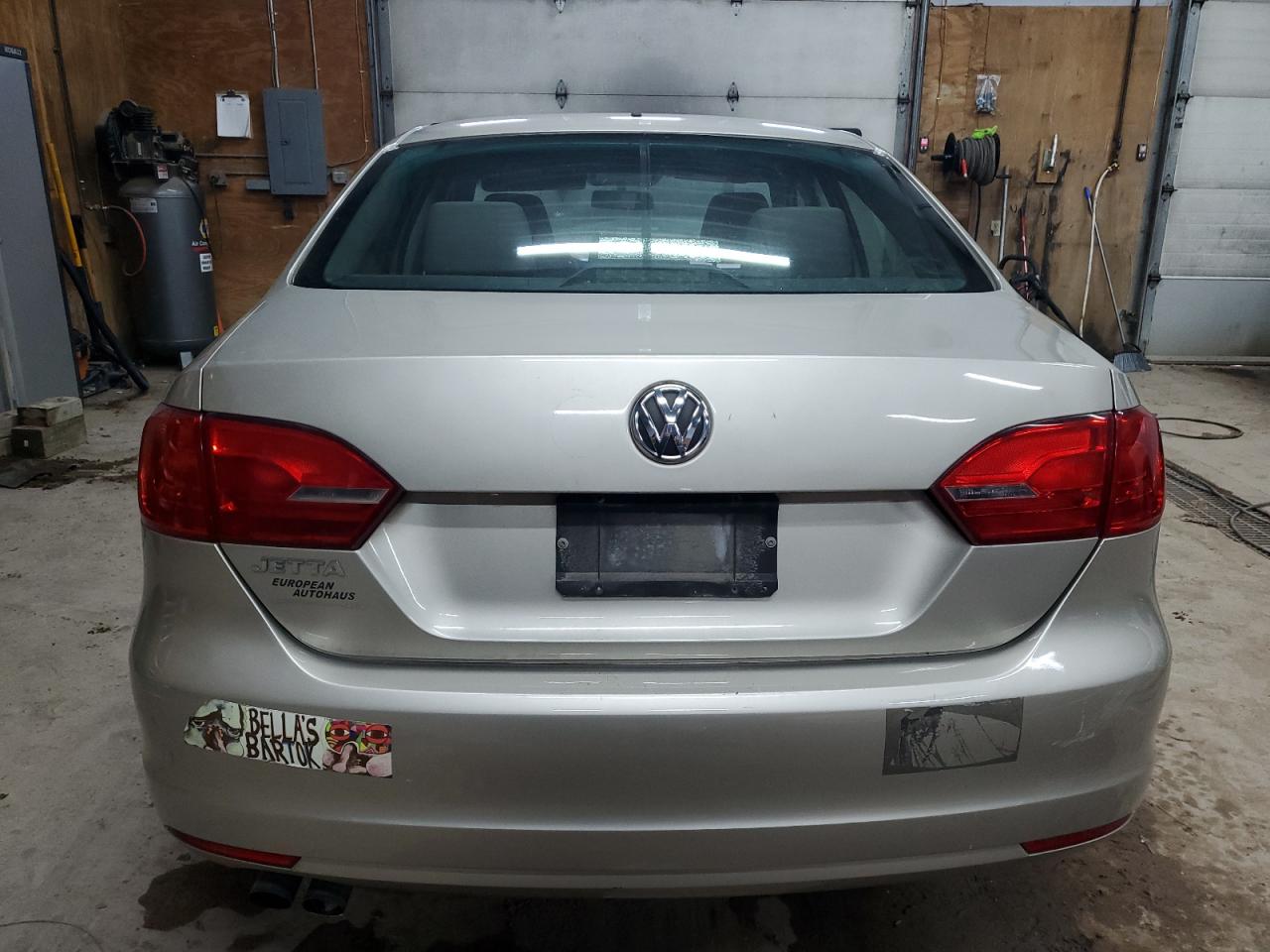 Lot #3024702657 2013 VOLKSWAGEN JETTA BASE