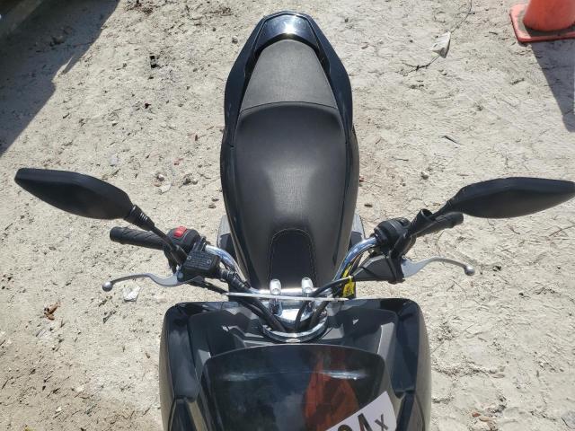 2015 HONDA PCX 150 RLHKF1803FY001767