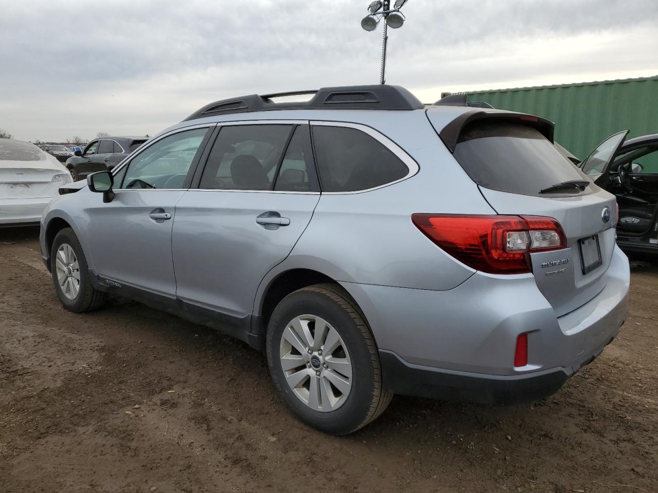 Lot #3023383275 2017 SUBARU OUTBACK 2.