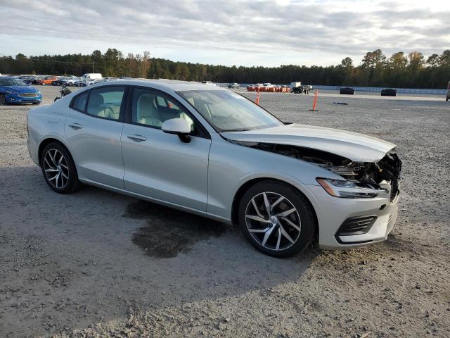 2020 VOLVO S60 T5 MOM - 7JR102FK5LG054688