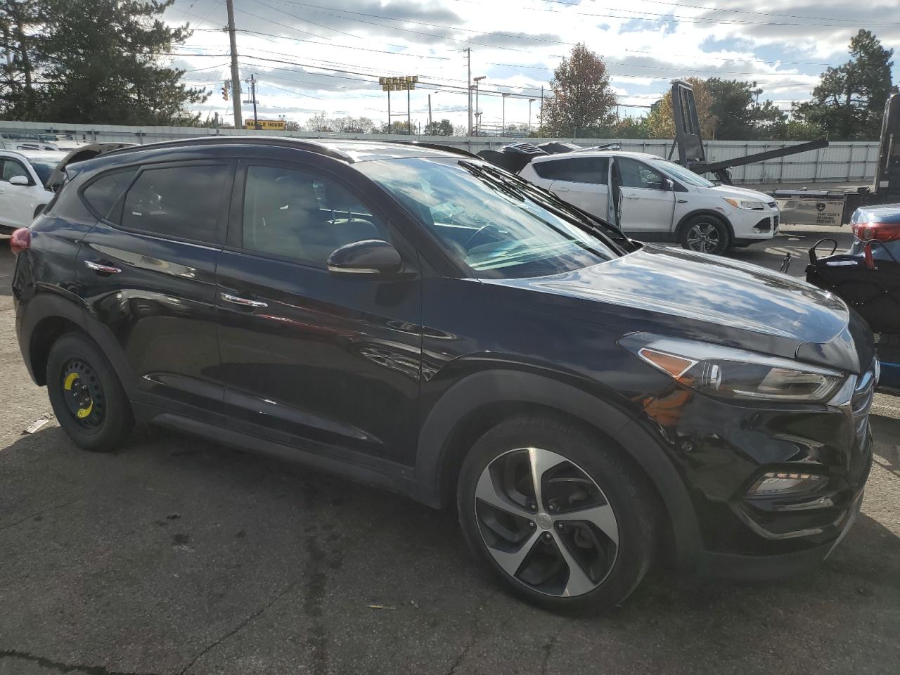 Lot #2979042633 2016 HYUNDAI TUCSON LIM