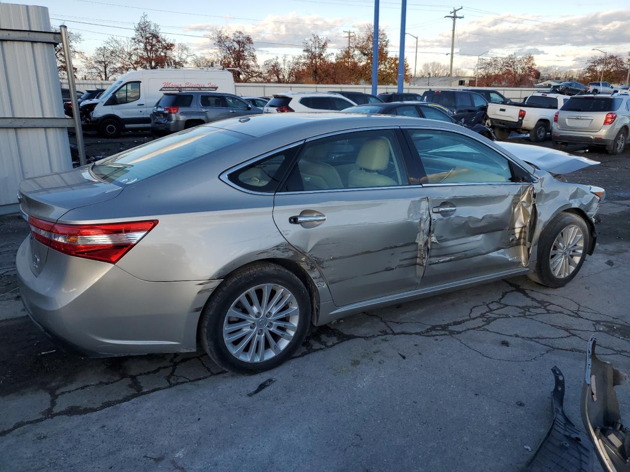 Lot #3003462107 2014 TOYOTA AVALON HYB