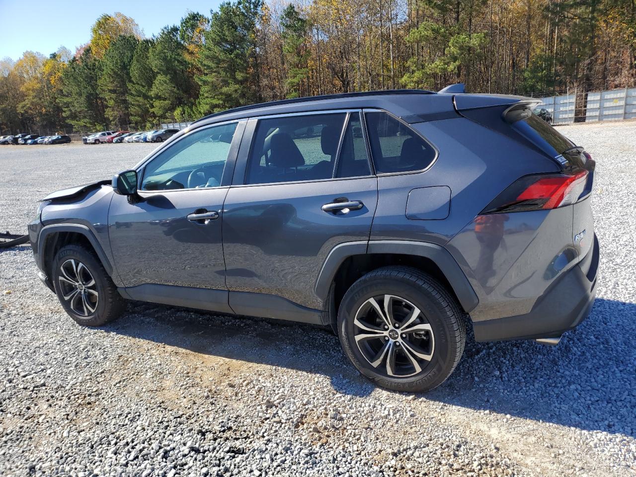 Lot #3038100192 2019 TOYOTA RAV4 LE