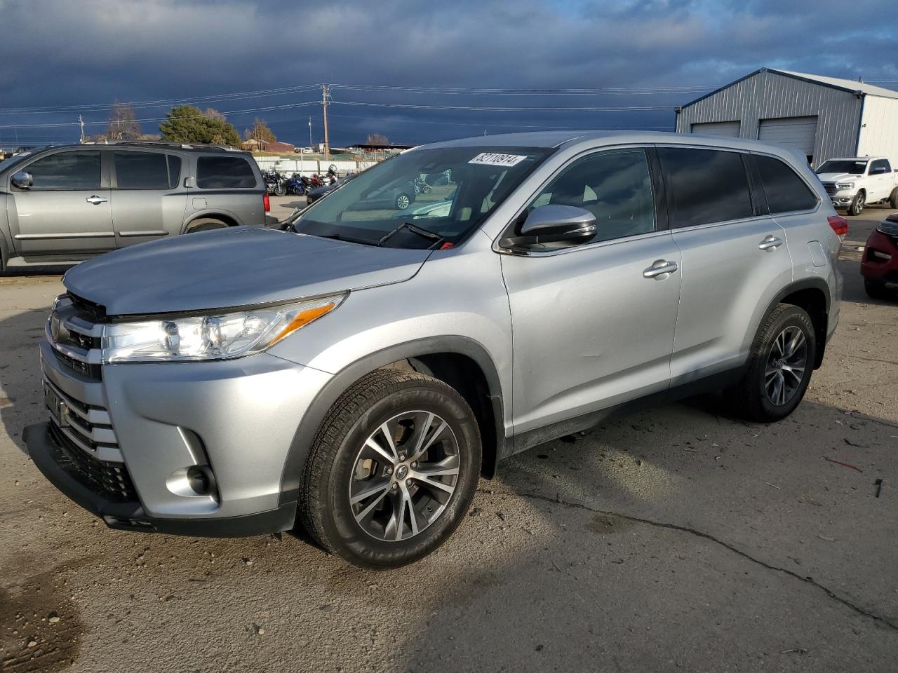 Lot #3033286825 2019 TOYOTA HIGHLANDER