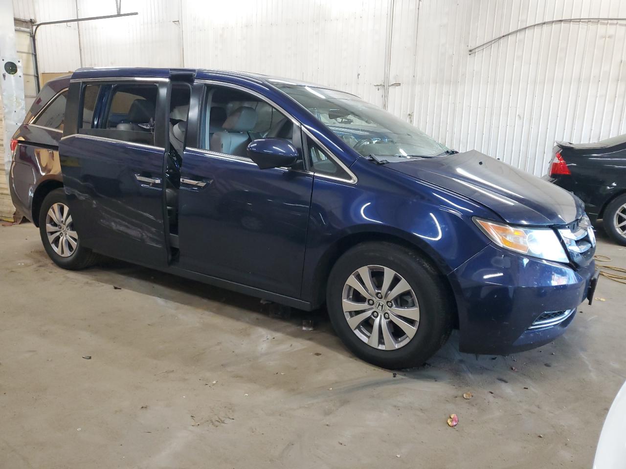 Lot #2974549456 2015 HONDA ODYSSEY EX