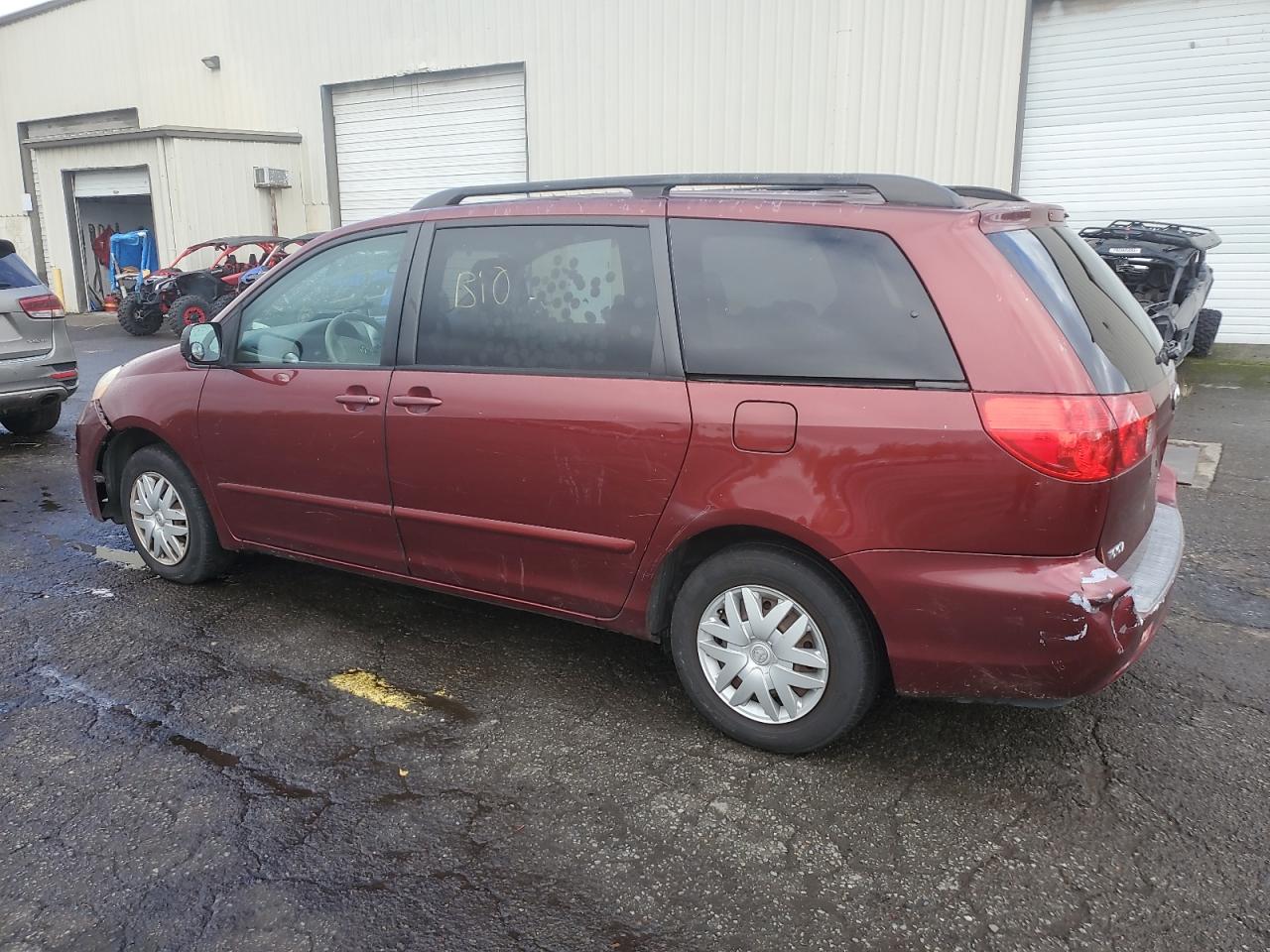 Lot #2989443626 2007 TOYOTA SIENNA CE