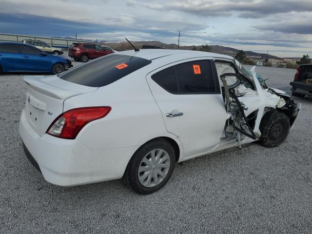 VIN 3N1CN7AP3HL840021 2017 NISSAN VERSA no.3