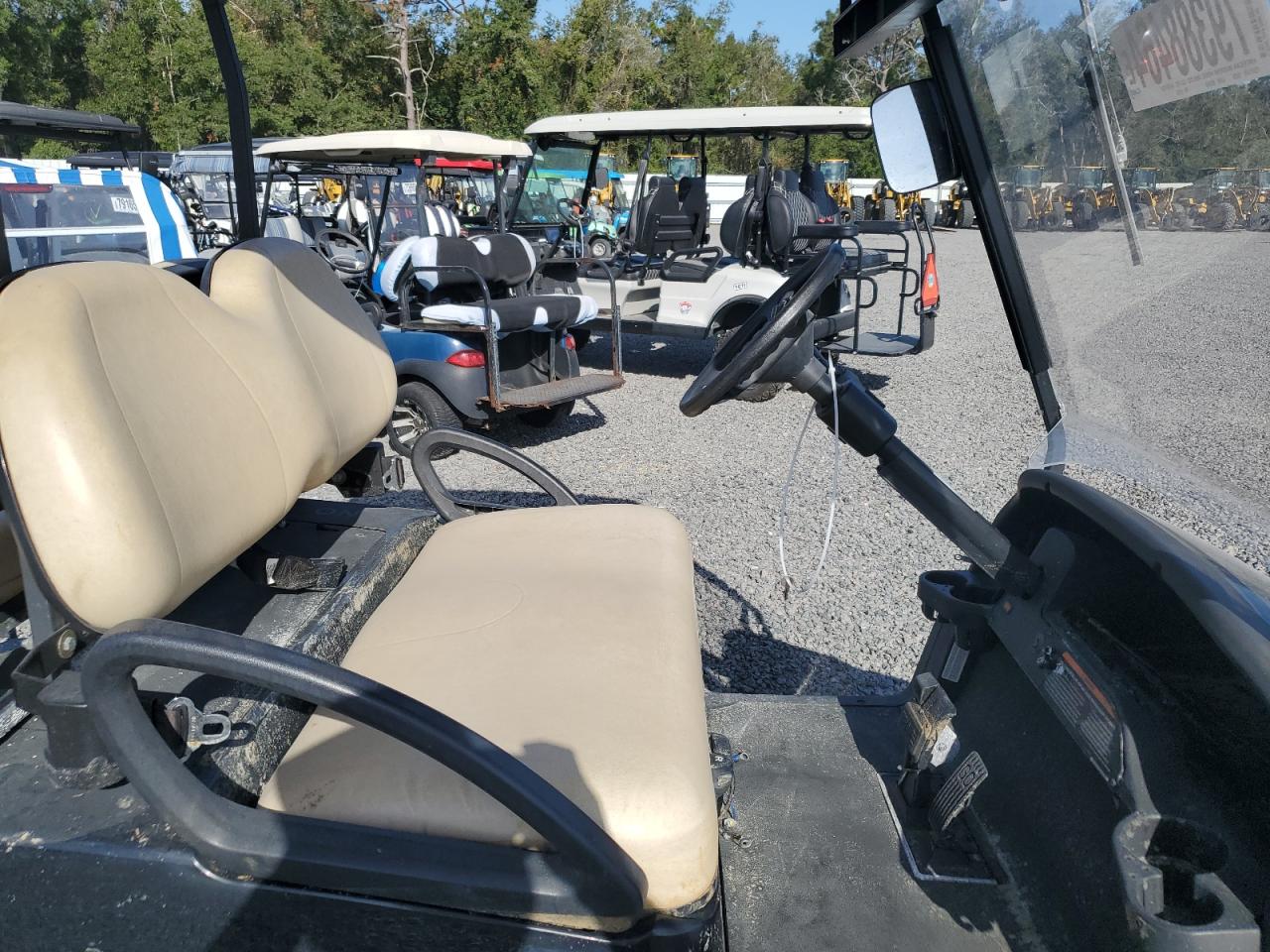 Lot #3046829656 2017 ASPT GOLF CART