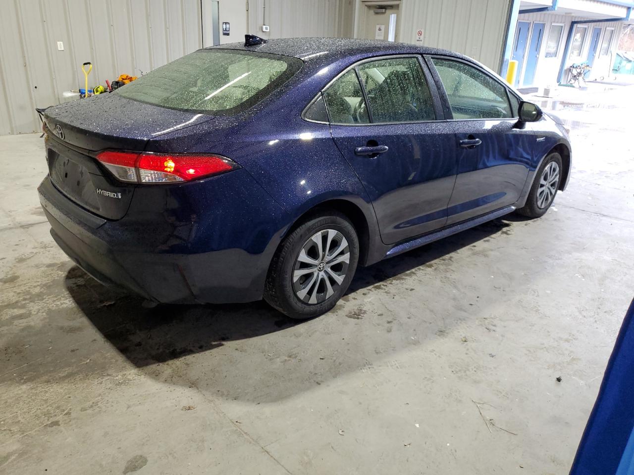 Lot #2974559497 2021 TOYOTA COROLLA LE