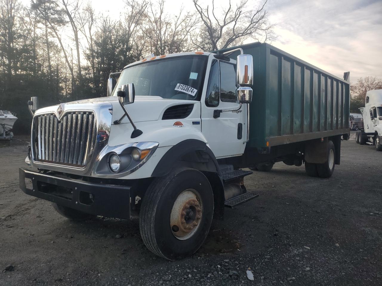 Lot #3025726304 2011 INTERNATIONAL 7000 7300