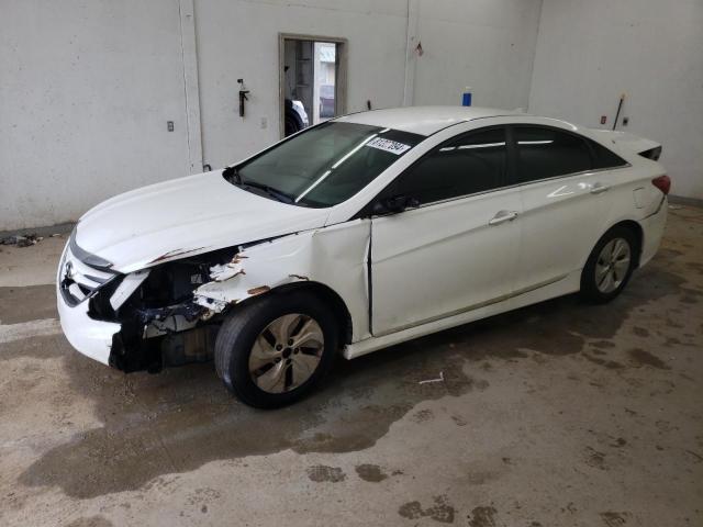 VIN 5NPEB4AC6EH815118 2014 HYUNDAI SONATA no.1