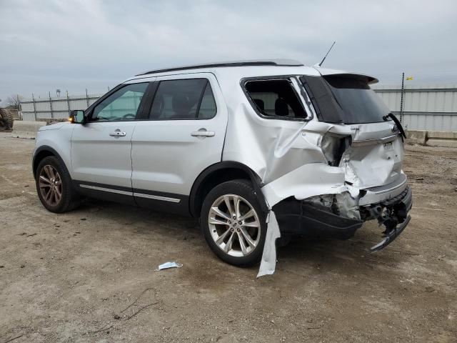 FORD EXPLORER X 2018 silver  gas 1FM5K8D82JGC03958 photo #3