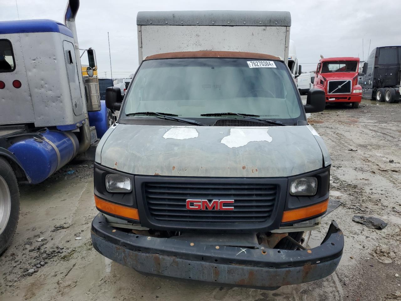 Lot #2976976594 2004 GMC SAVANA CUT