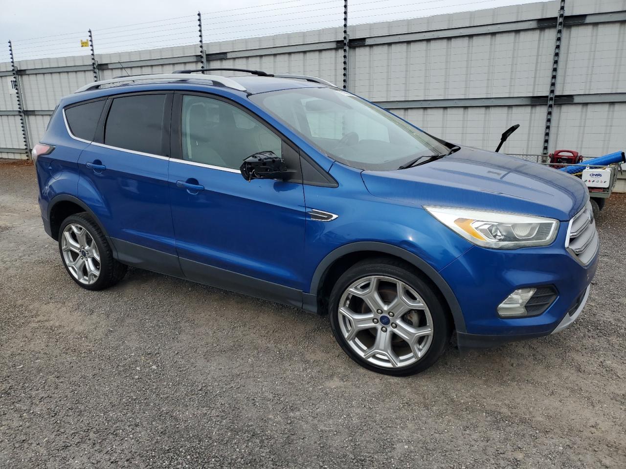 Lot #2991521868 2017 FORD ESCAPE TIT