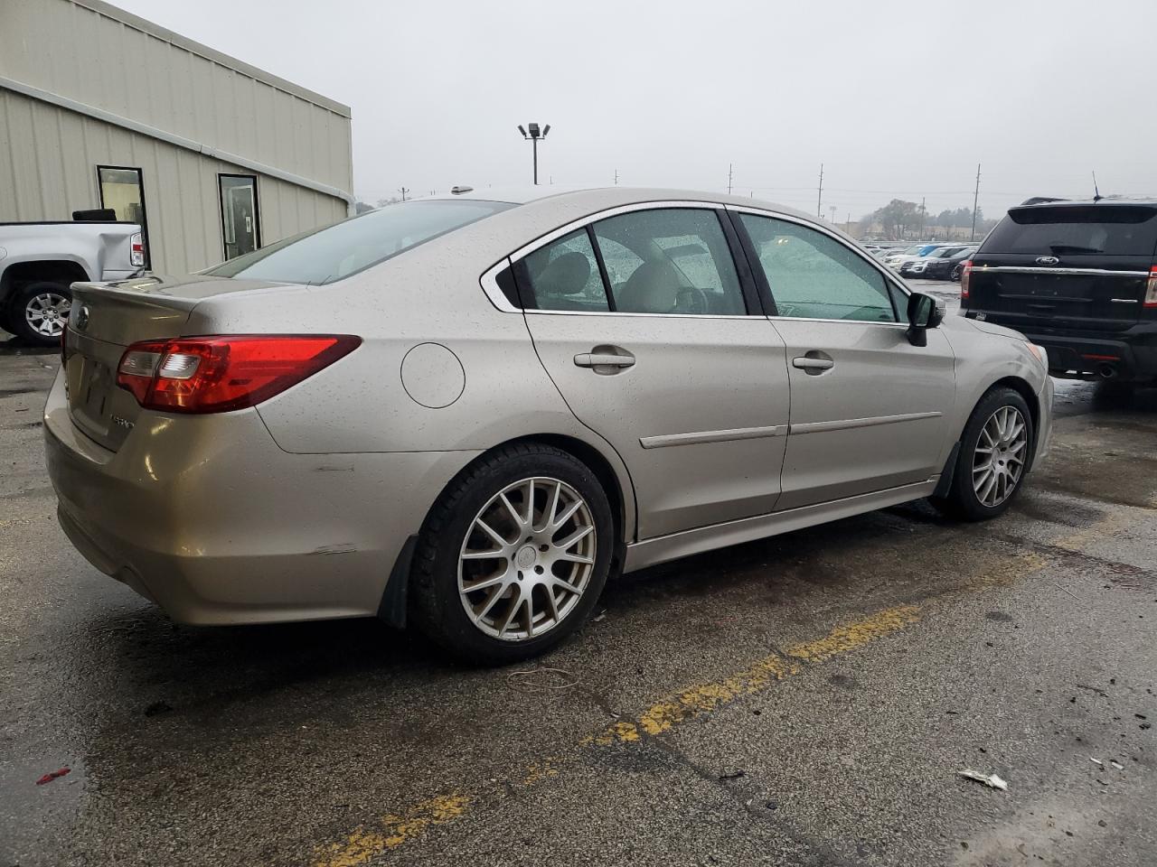 Lot #2994041967 2015 SUBARU LEGACY 2.5