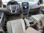 CHRYSLER TOWN & COU photo