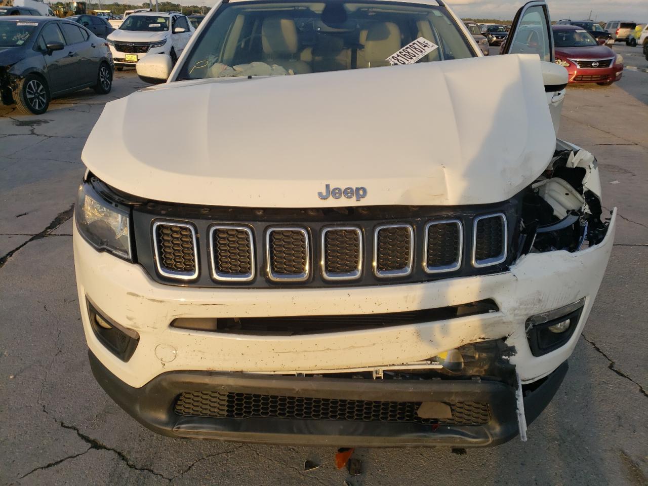 Lot #3029628114 2019 JEEP COMPASS LA