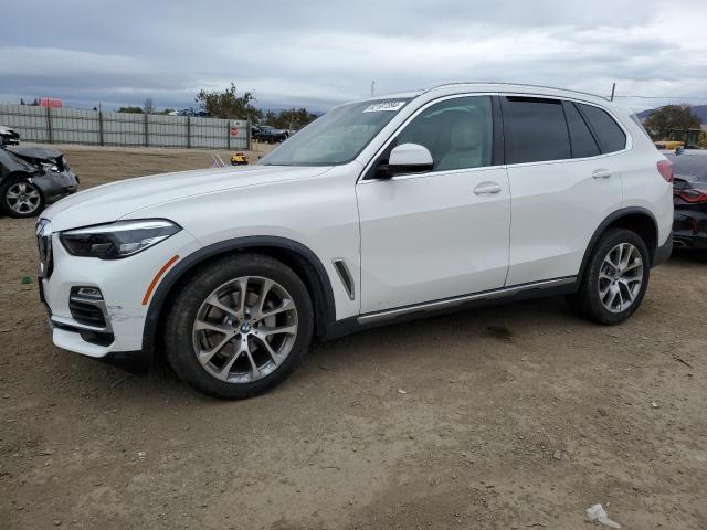 BMW X5 XDRIVE4 2019 white  gas 5UXCR6C53KLL36982 photo #1