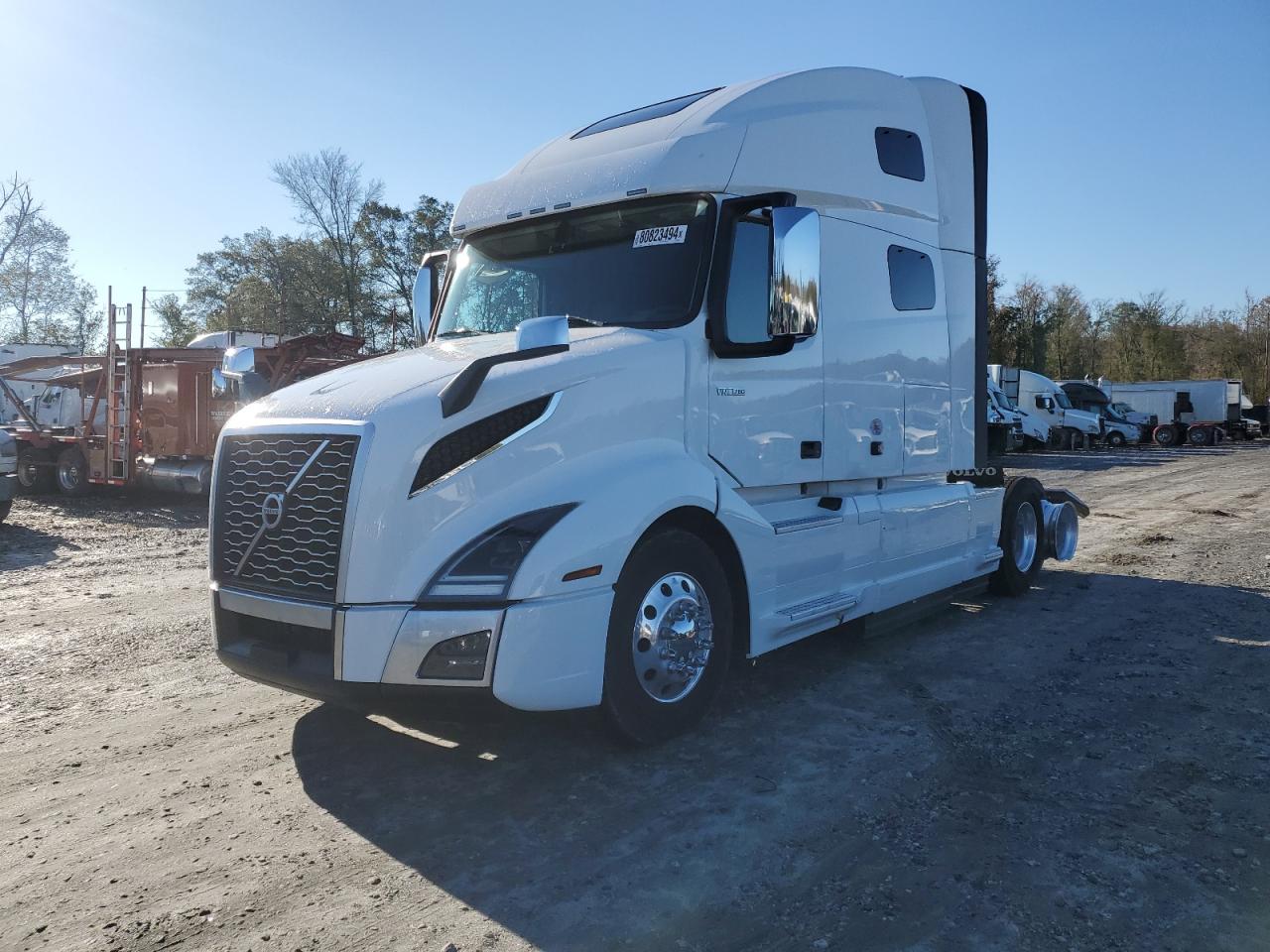 Lot #2979436622 2024 VOLVO VN VNL