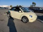 VOLKSWAGEN NEW BEETLE photo