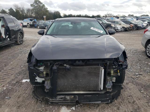 2017 KIA CADENZA PR KNALC4J12H5061459