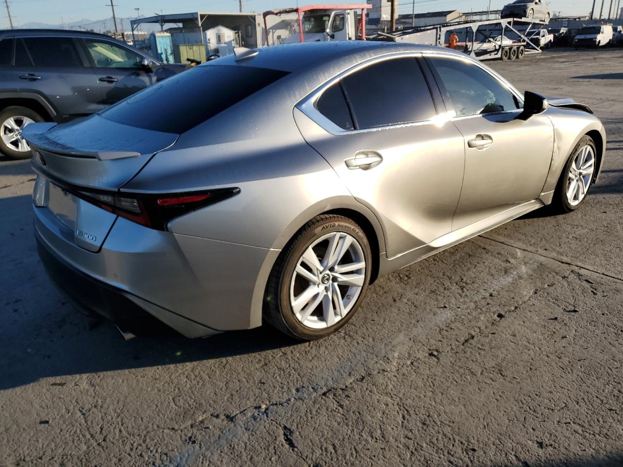 Lot #2996126398 2021 LEXUS IS 300