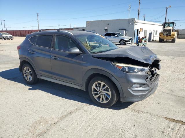 2017 HYUNDAI TUCSON KM8J33A49HU595607