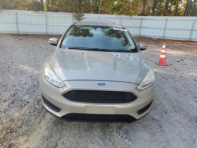 VIN 1FADP3F28FL243575 2015 Ford Focus, SE no.5