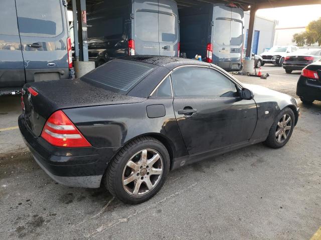 MERCEDES-BENZ SLK 230 KO 1998 black  gas WDBKK47F5WF021225 photo #4