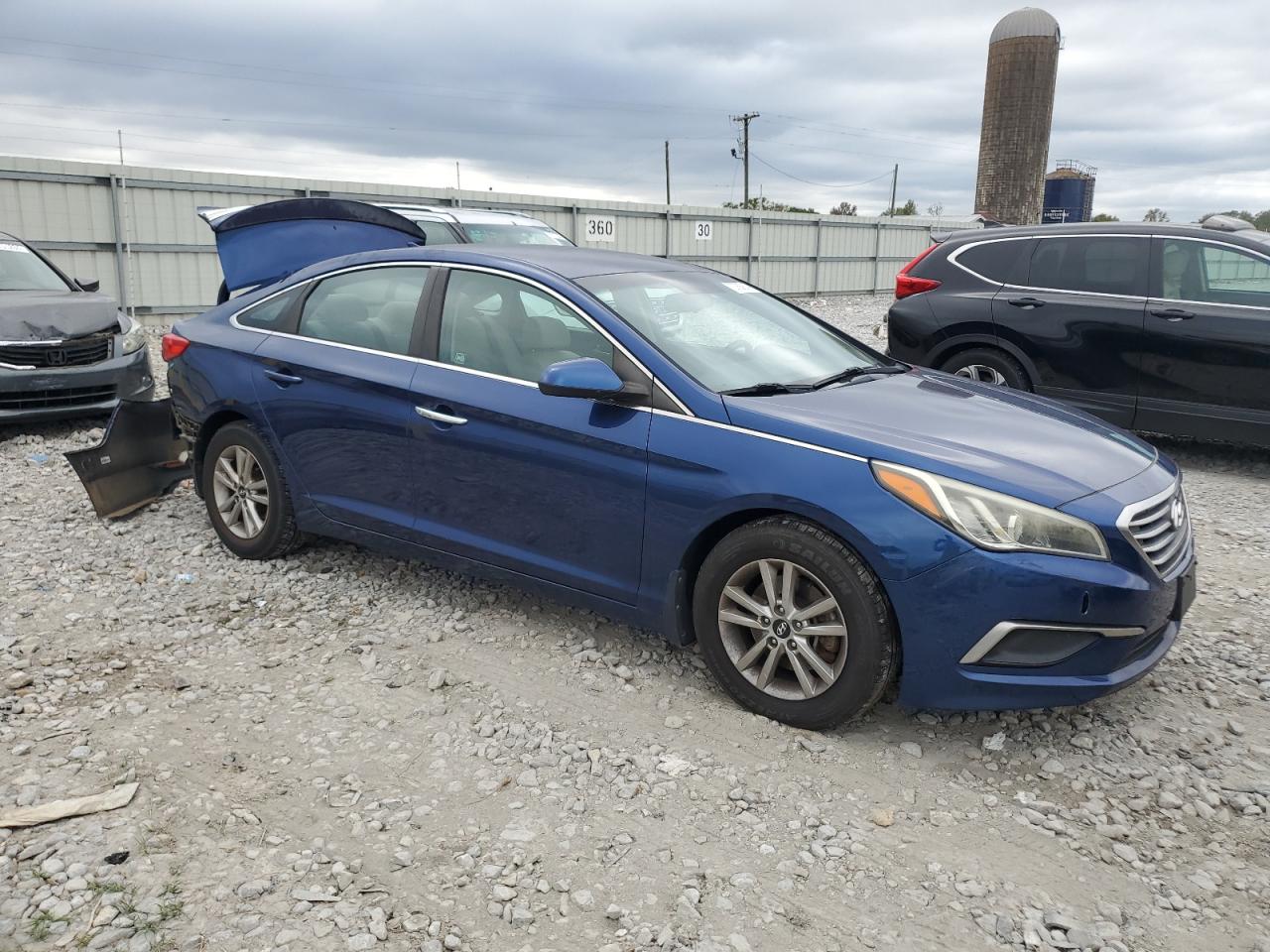 Lot #3024263889 2017 HYUNDAI SONATA SE