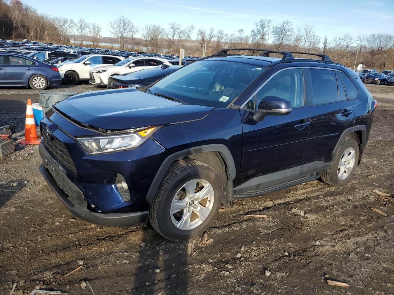 Lot #3005805336 2021 TOYOTA RAV4 XLE