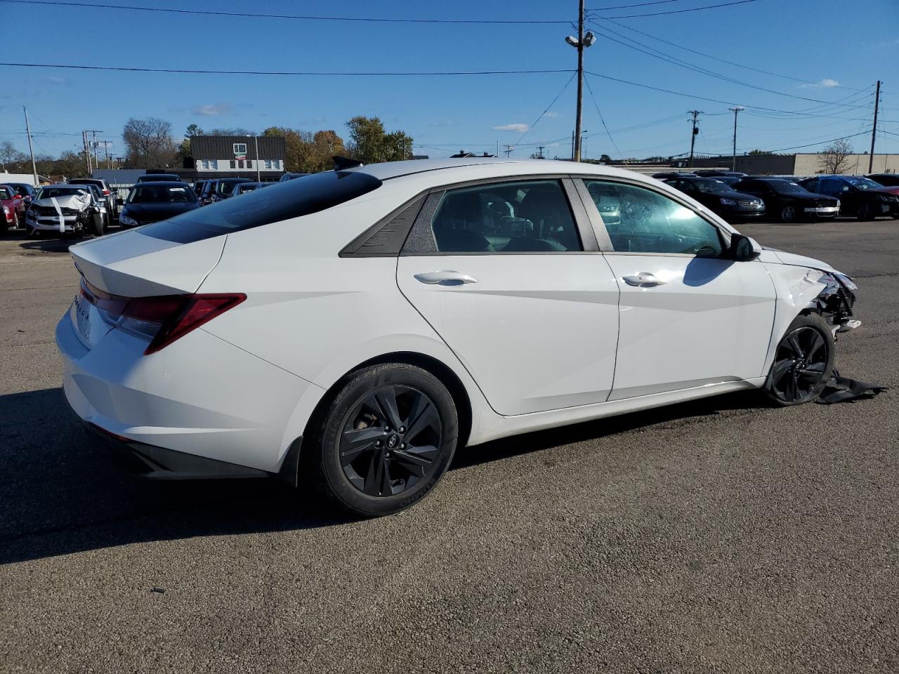 Lot #2970019884 2023 HYUNDAI ELANTRA SE