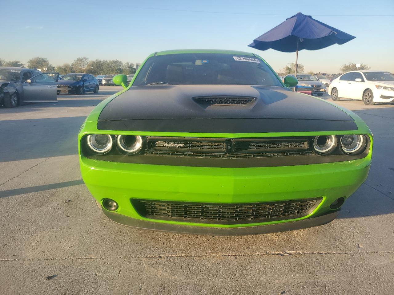 Lot #3003280137 2017 DODGE CHALLENGER