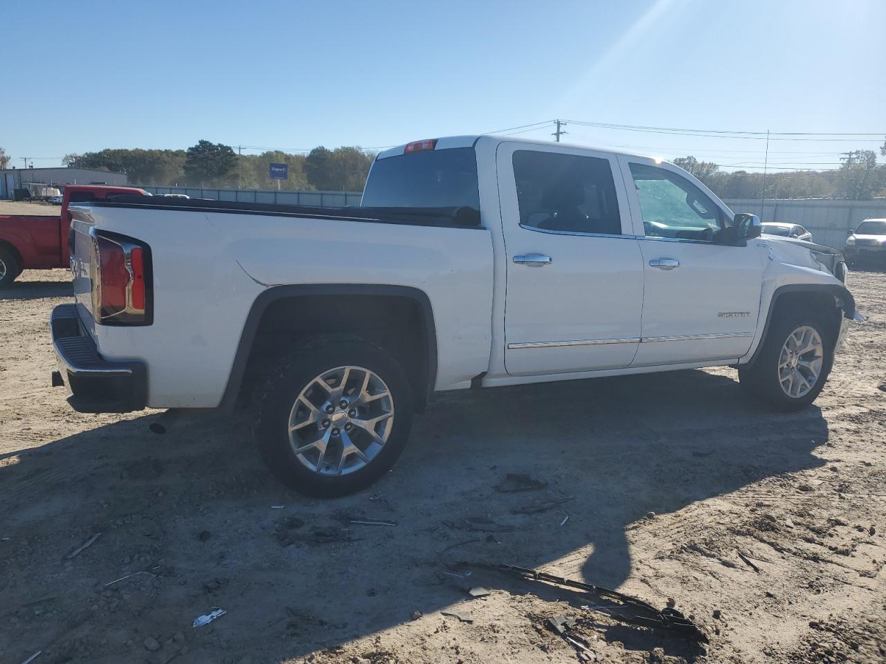 Lot #2976931602 2018 GMC SIERRA K15