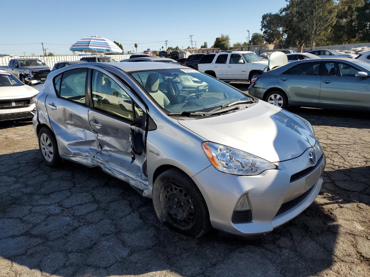 Lot #2986316216 2014 TOYOTA PRIUS C