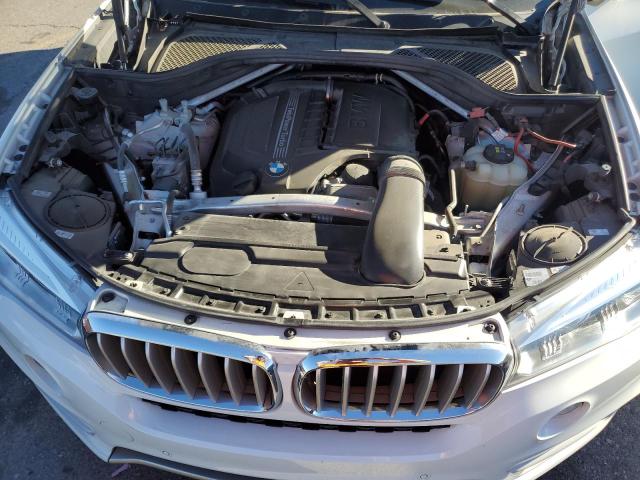 VIN 5UXKR0C53J0X96376 2018 BMW X5 no.11