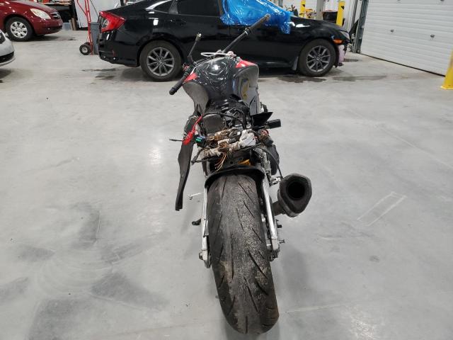 2018 APRILIA TUONO V4 1 ZD4KGU001JS000675