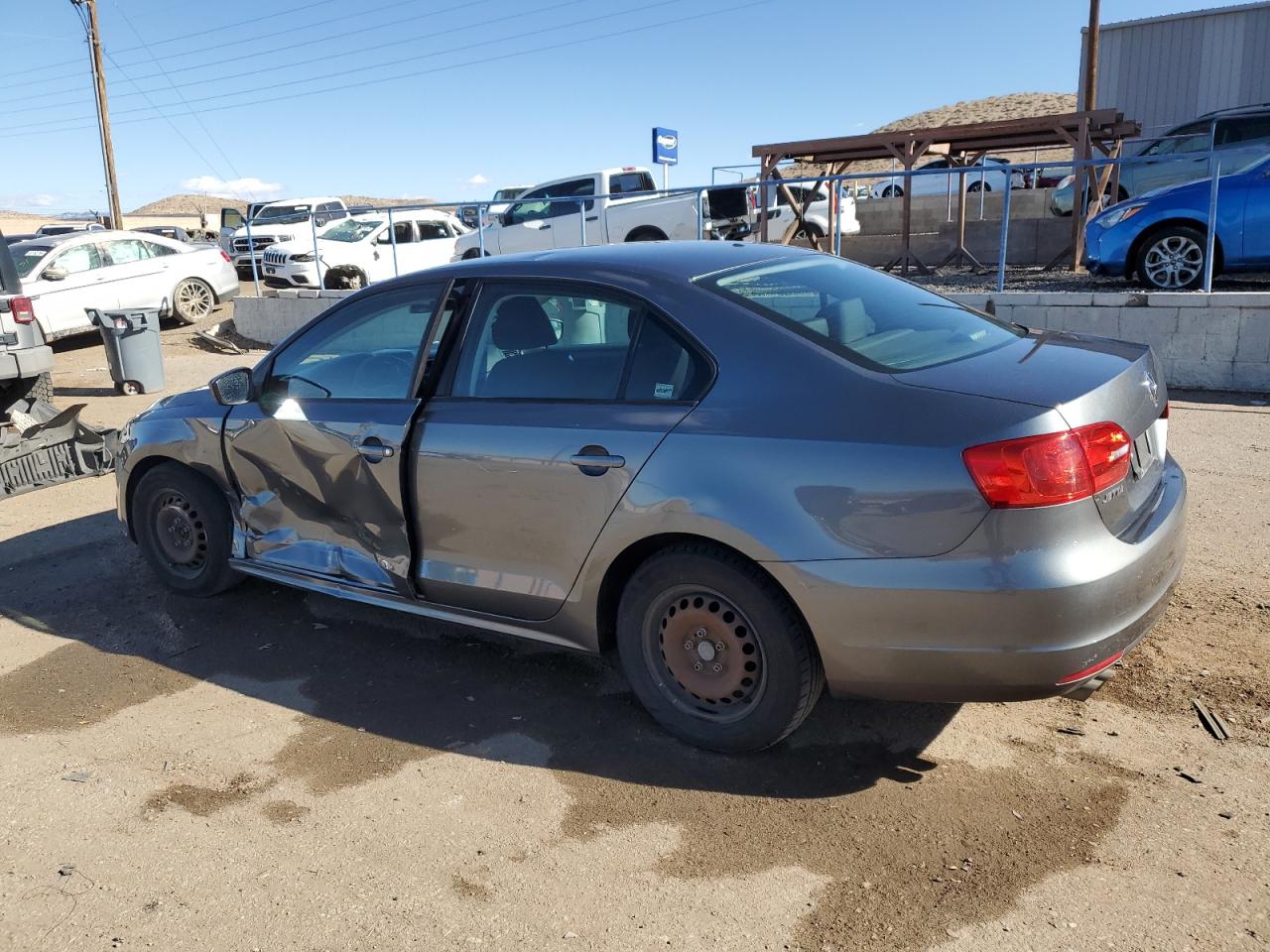 Lot #2989403647 2013 VOLKSWAGEN JETTA BASE