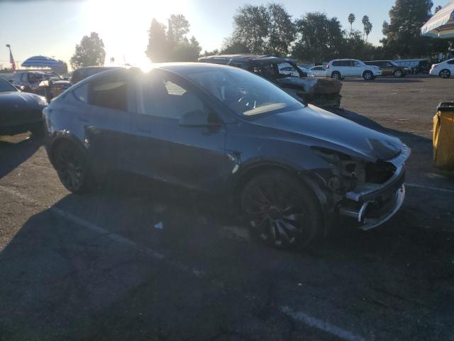 VIN 7SAYGDEF0PF960758 2023 TESLA MODEL Y no.4