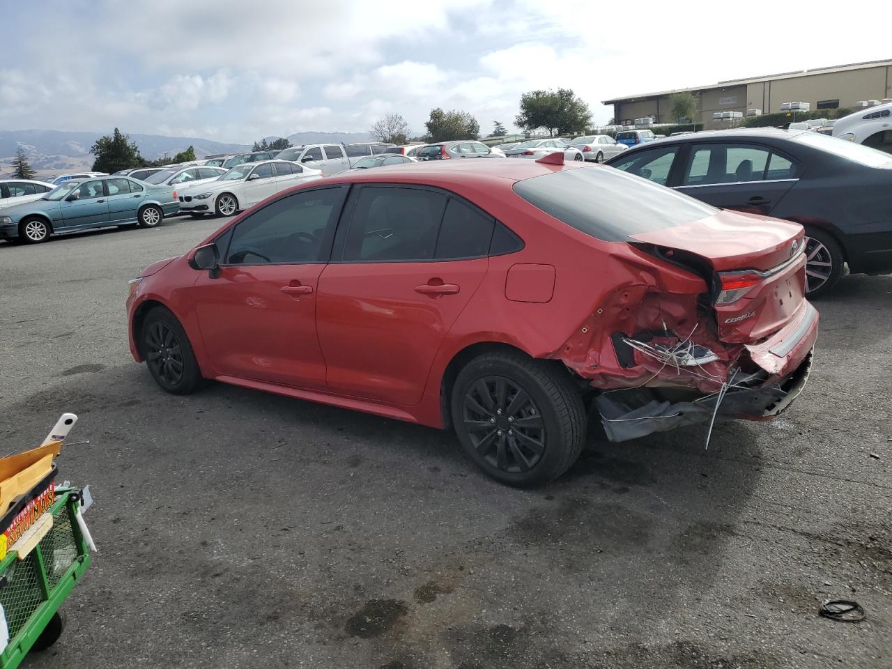 Lot #2979093024 2020 TOYOTA COROLLA LE