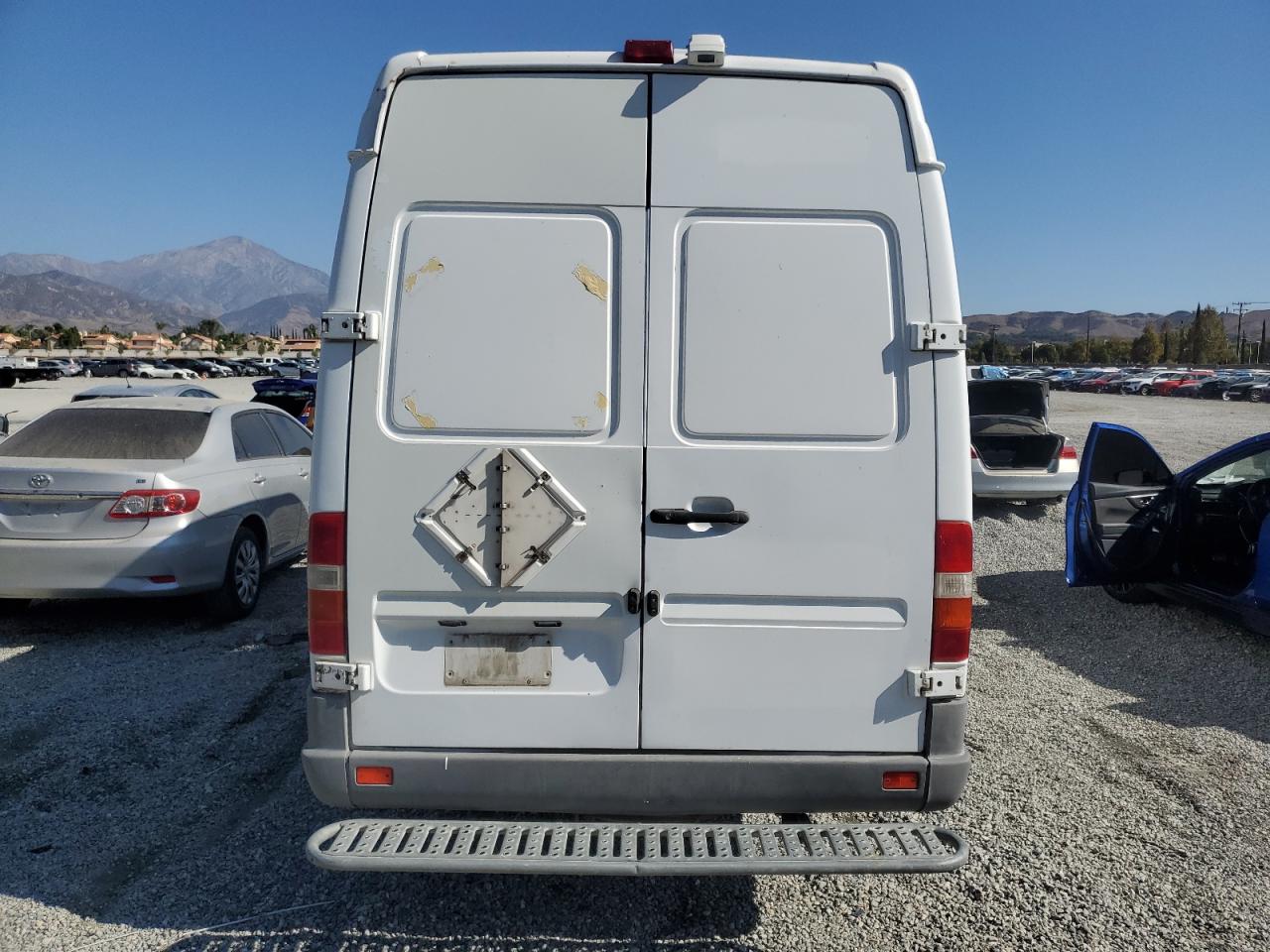 Lot #2979488756 2006 DODGE SPRINTER 2