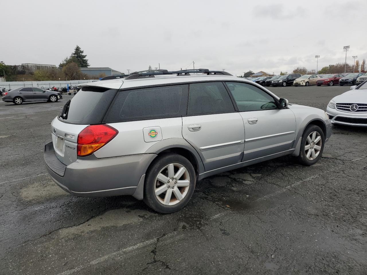 Lot #3006596359 2007 SUBARU OUTBACK OU